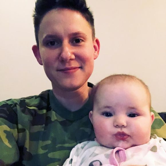 Meet your Posher, Taylor - Picture 1 of 1